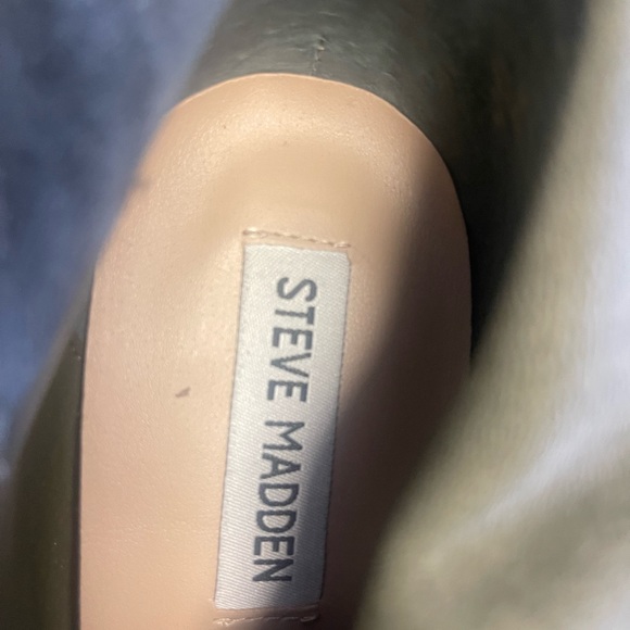 High heel army green SteveMadden laced ankle boots - Picture 3 of 6